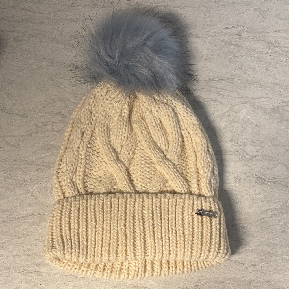 Steve Madden Cream Knit Beanie